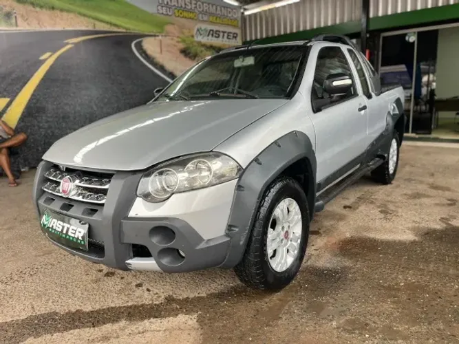 Fiat Strada 2009 Usados e Novos