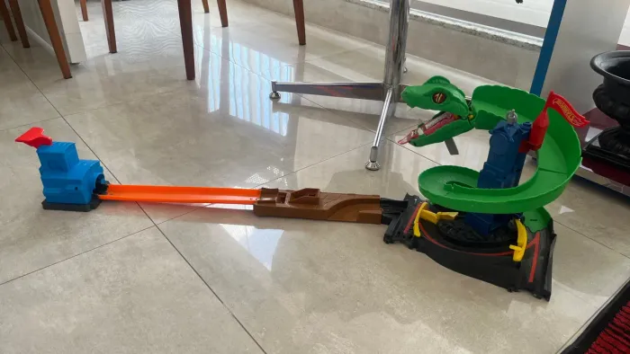 Hot Wheels Pista de Corrida Cobra