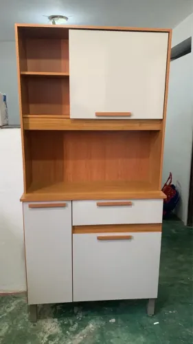 Armário de cozinha máfia