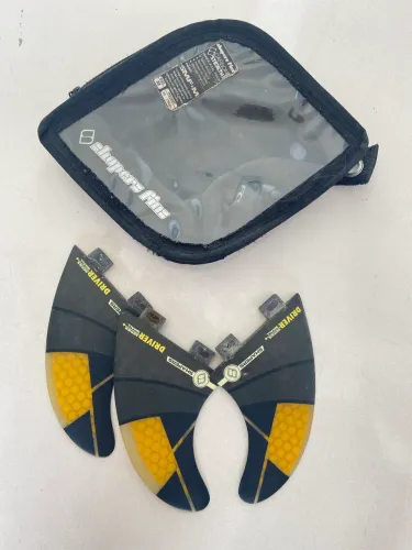 Quilhas originais Carbono