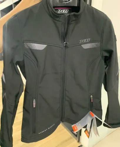 JAQUETA X11 NEOCITY 2 FEMININO PRETO SEMI IMPERMEÁVEL