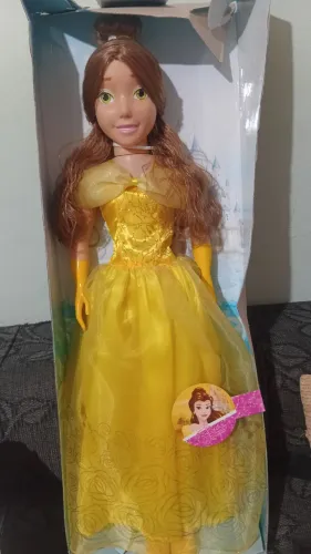 Boneca princesa Bela 80 cm
