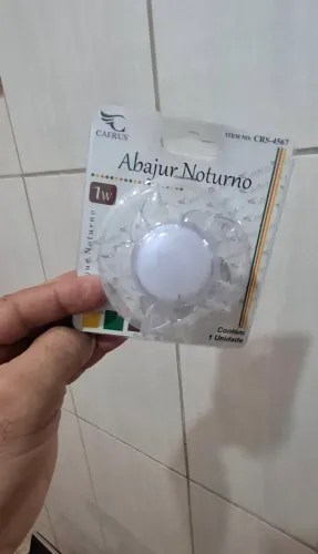 Abajur Noturno Caerus Alta Qualidade Mínimo uso de Energia 