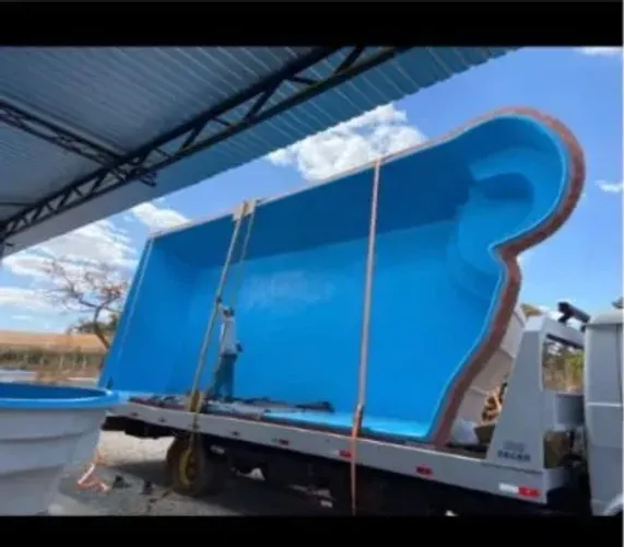 Piscina 9 mts com hidro e aquecimento 