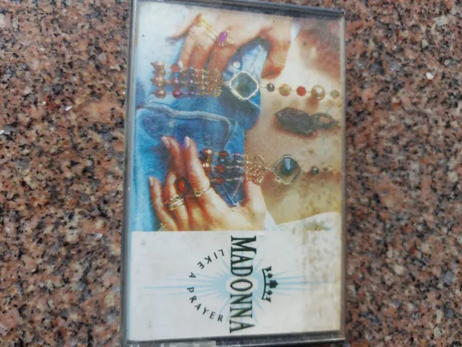 Fita cassete Madonna Like a prayer original de época