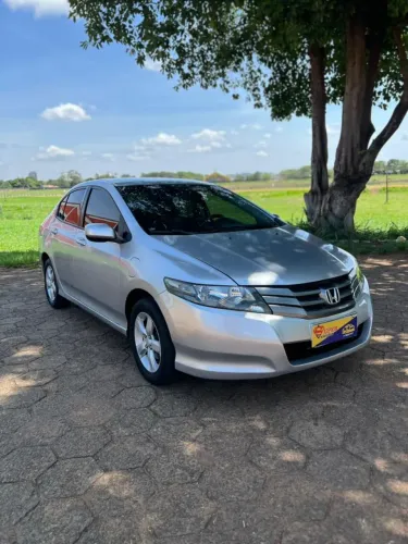 City LX 1.5 Automático 2010