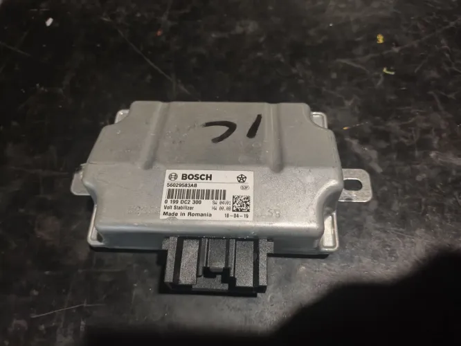 Módulo  Estabilizador Renegade 56029583AB