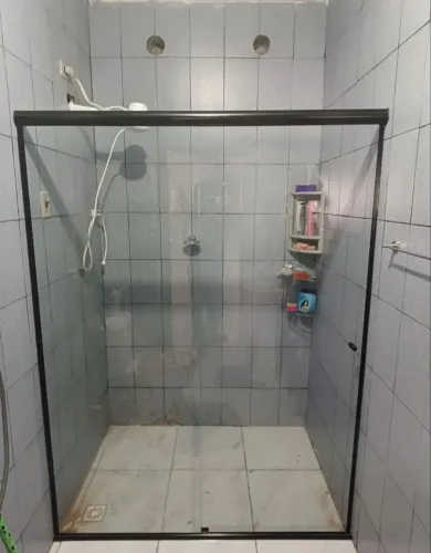 Box para Banheiro e Espelhos 