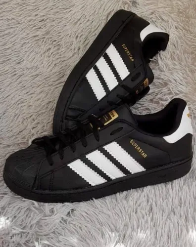 Tênis Adidas star