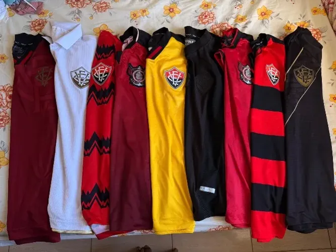 9 Camisas Originais Esporte Clube Vitória 