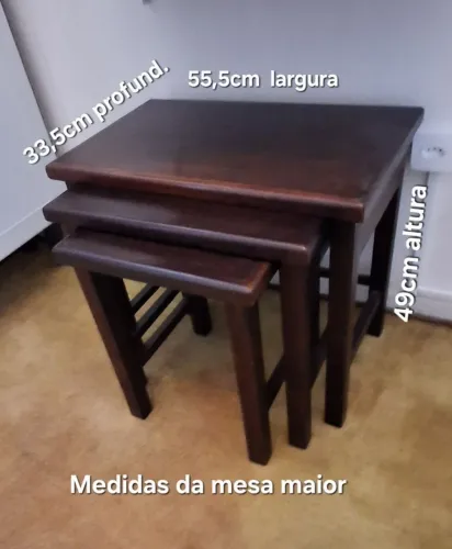 Jogo de 3 Mesas de Apoio em Madeira Maciça