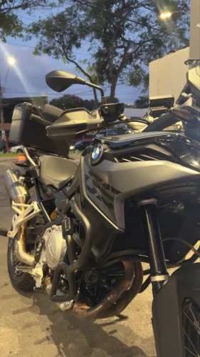 Gs 850 2022 - triple black