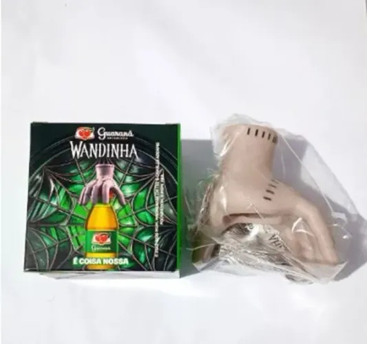 Mãozinha da Wandinha addans de Vinil lacrada