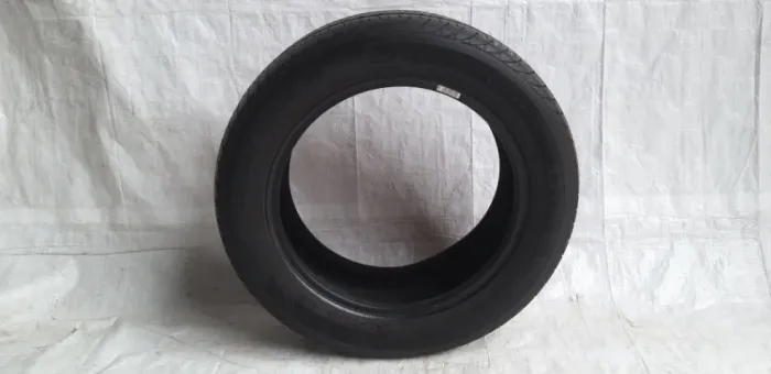 Pneu GOOD YEAR 205/55/R16 vulcanizado #082