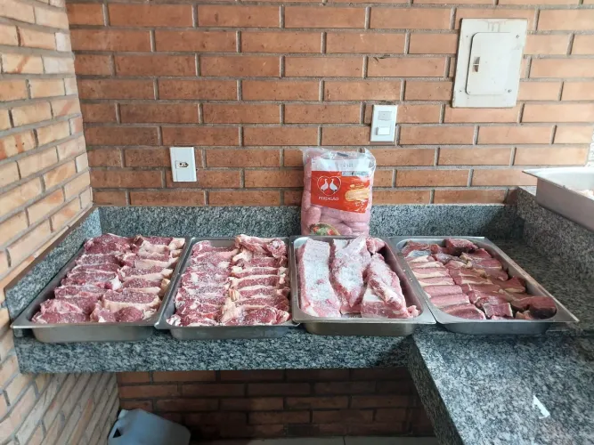 Churrasqueiro profissional 