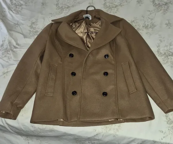 Casaco feminino tamanho G Importado