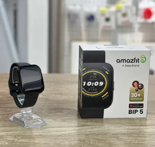 Xiaomi Amazfit Bip 5