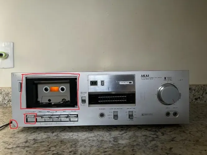 Tape Deck Akai CS-M4 (Para Restauração)