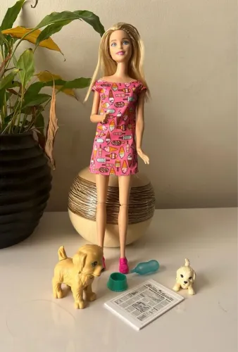 barbie, boneca treinadora de cachorrinhos original