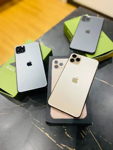 iPhone 11 Pro maxx sem detalhes / entrego hoje