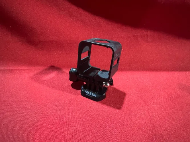 Suporte Frame Para Câmera Polaroid Cube e Polaroid Cube+ Telesin
