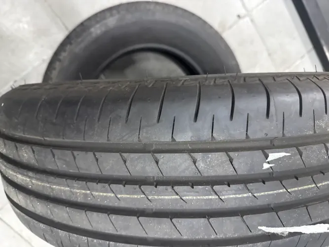 Par Pneu 215/65R16 Bridgestone Turanza T005 98H Aro 16