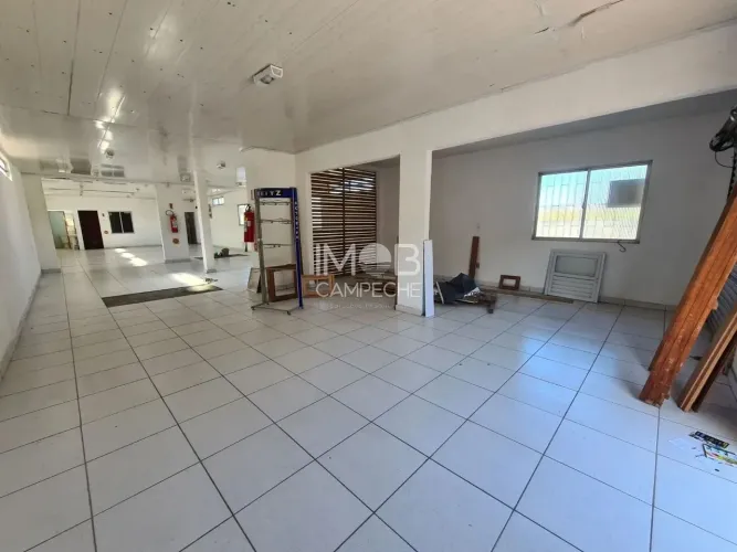 Galpão no Norte da Ilha