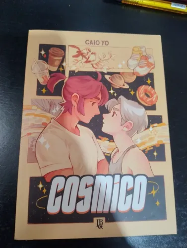 Quadrinho cósmico, em perfeito estado!