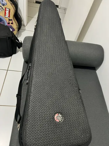 Bag de guitarra (semi case) Solid Sound