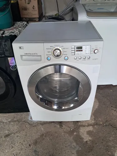 Lava e seca LG 8 kg