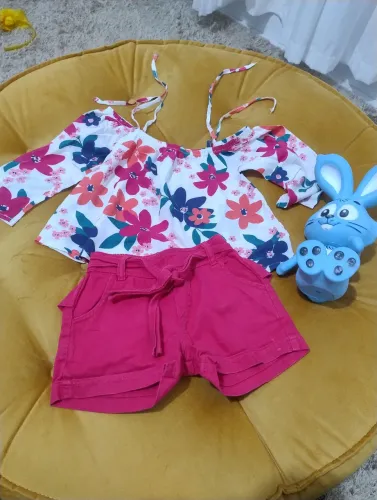 Lote menina tamanho 4