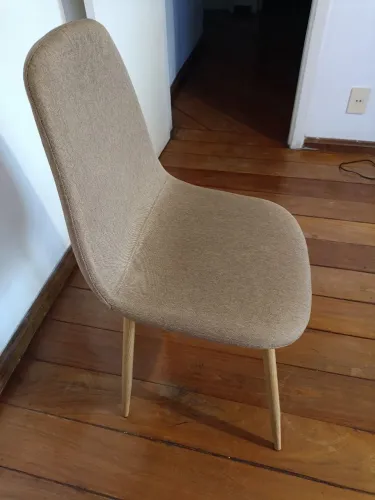 Cadeira de Jantar Estofada Bege
