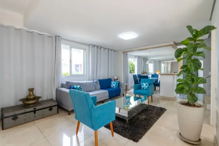 Casa no condomínio New England Condominium para venda e locação com 4 quartos, sendo 2 suí