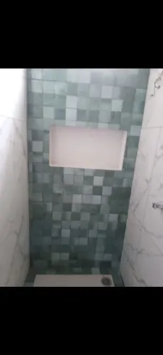 Pedreiro área acentamento  de pisso porcelanato  reboco alvenaria etc