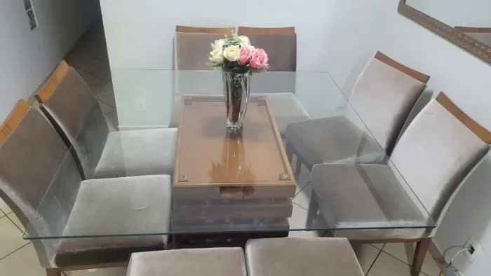 Mesa de jantar 8 lugares
