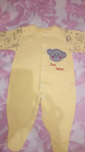 Macacão Bebê Zoo Safari - Tamanho 2 a 5 meses 