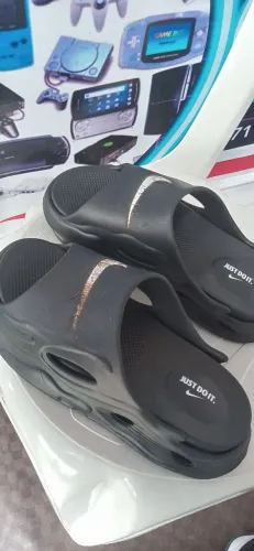 Chinelo da nike just doit 