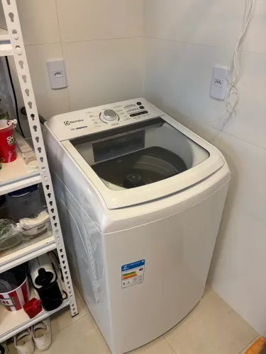 Máquina de lavar Electrolux 13kg