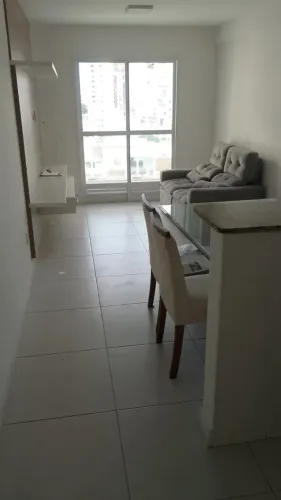 Excelente Apto de 1 quarto no Ipanema semi mobiliado - Ao lado da Pelinca