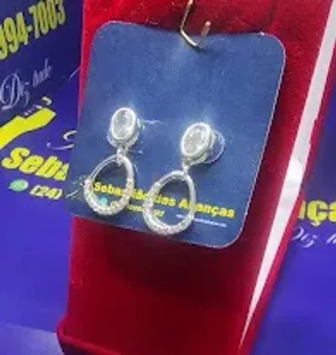 Brincos de Prata 25 mm Pedras Branca Zircônias