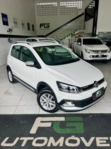 Volkswagen Crossfox 1.6 T. Flex 16V 5P 2015