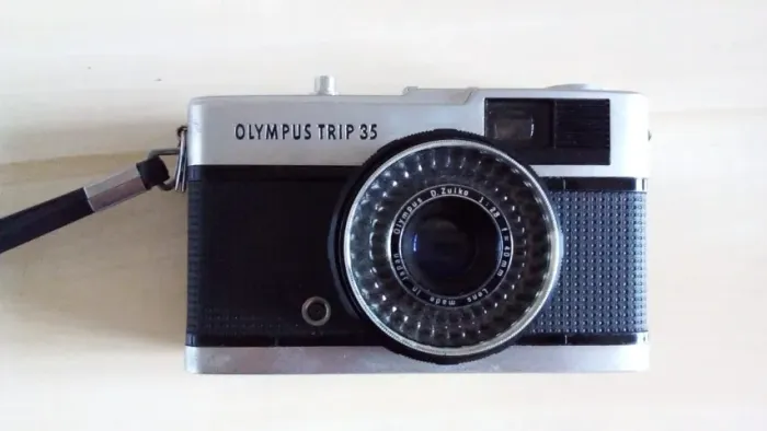 Camera Olympus Trip 35 - filme