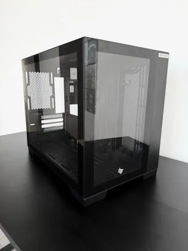 Gabinete Gamer Pichau HX600 Enthusiast Preto - Estilo Aquário Panorâmico