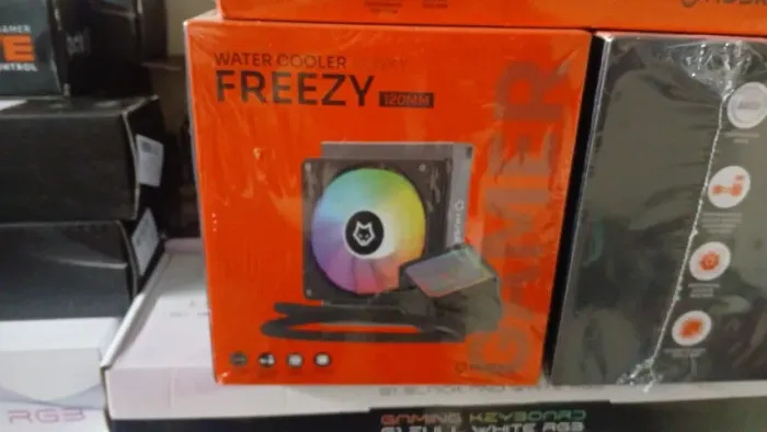 Water cooler Husky Freezy ARGB 120mm, novo lacrado na caixa