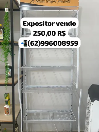 VENDO EXPOSITOR