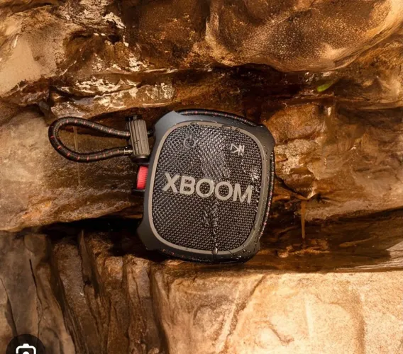 Caixa XBOOM LG portátil 