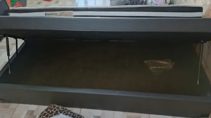 Cama box baú de solteiro sem colchão