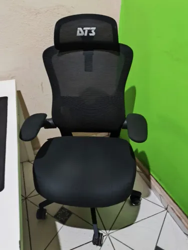 Cadeira ergonômica 