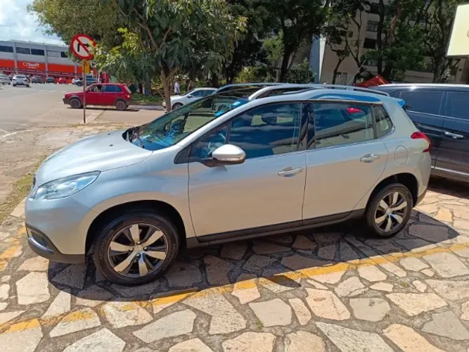 Peugeot 2008 Griffe 1.6 Flex 16V 5P Aut. 2016