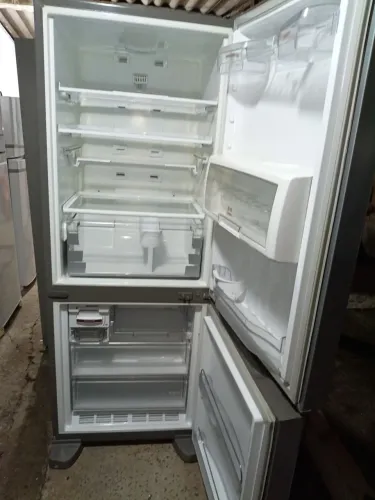 Vendo geladeira frosfrie Brastemp
